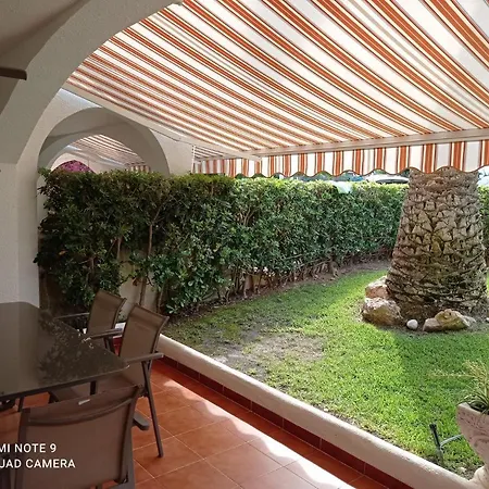 Relax, Piscina, Playa Y Barbacoa! Apartment *