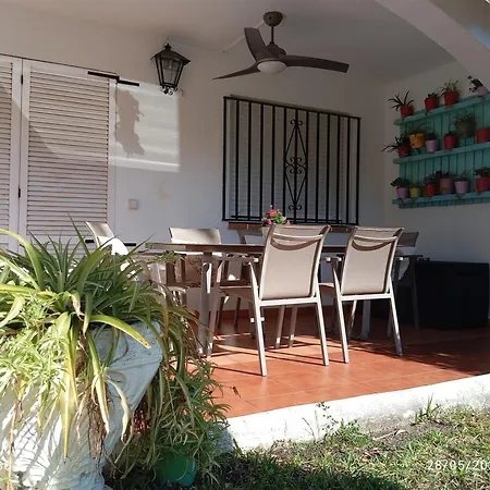 Relax, Piscina, Playa Y Barbacoa! Apartmán Peñíscola