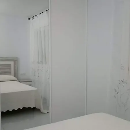 Apartment Relax, Piscina, Playa Y Barbacoa!